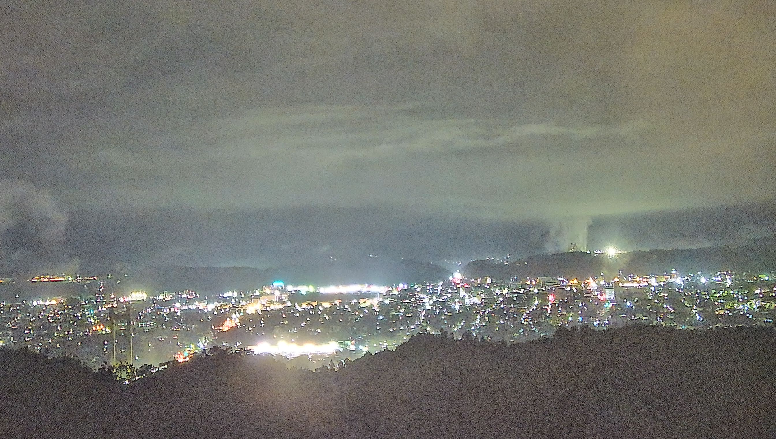 秩父雲海カメラ 2026/09/30 19:37
