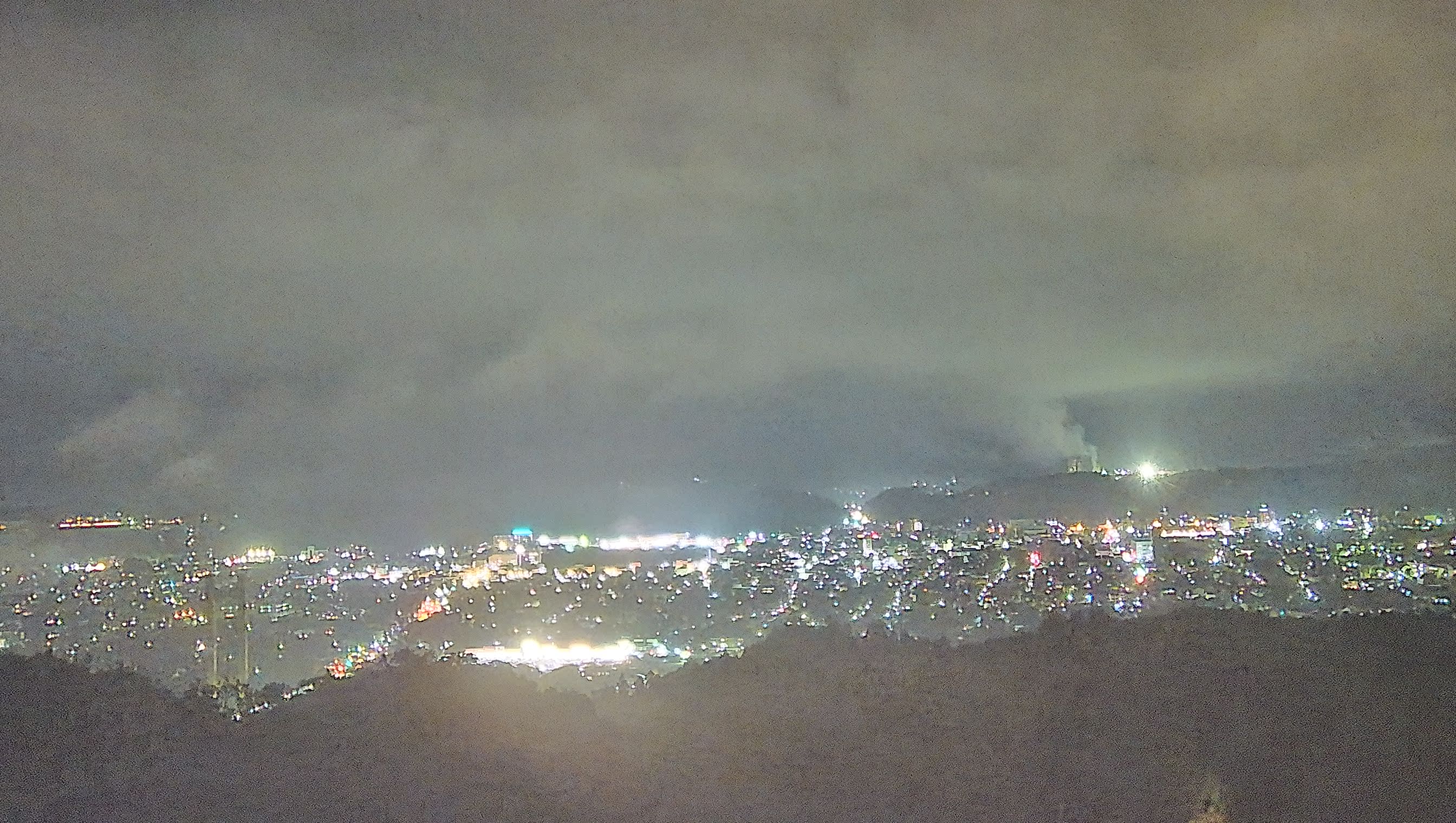 秩父雲海カメラ 2026/09/30 19:57