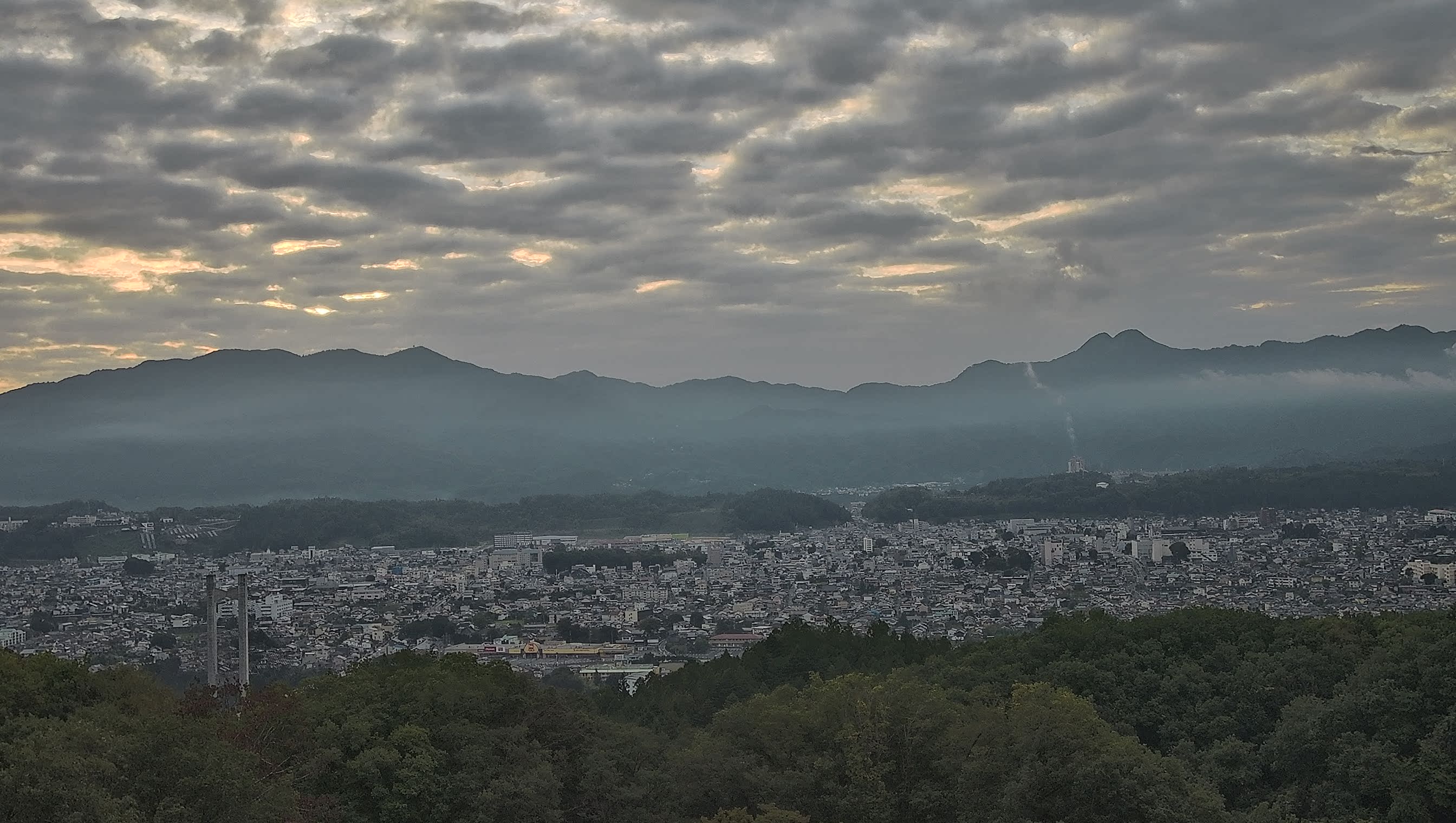 秩父雲海カメラ 2026/10/04 06:04