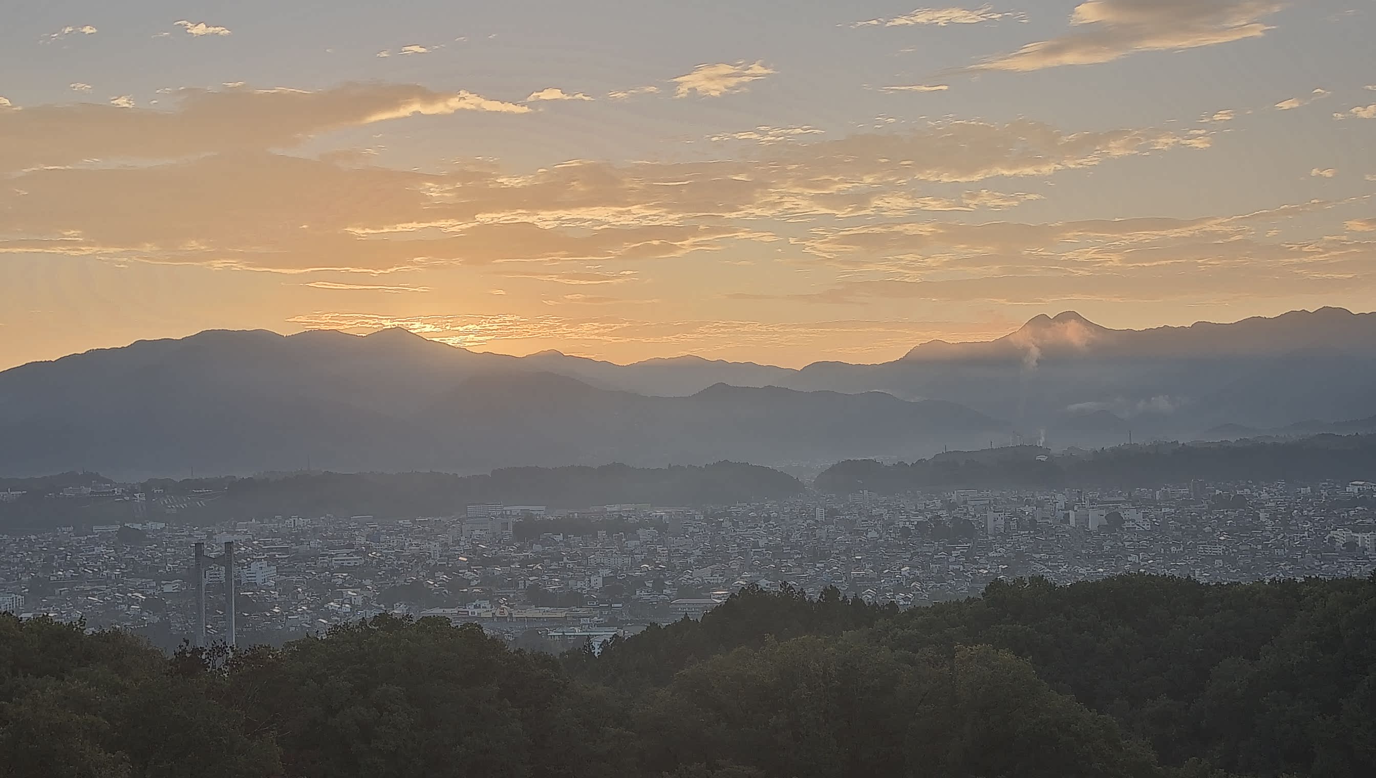 秩父雲海カメラ 2026/10/14 06:04