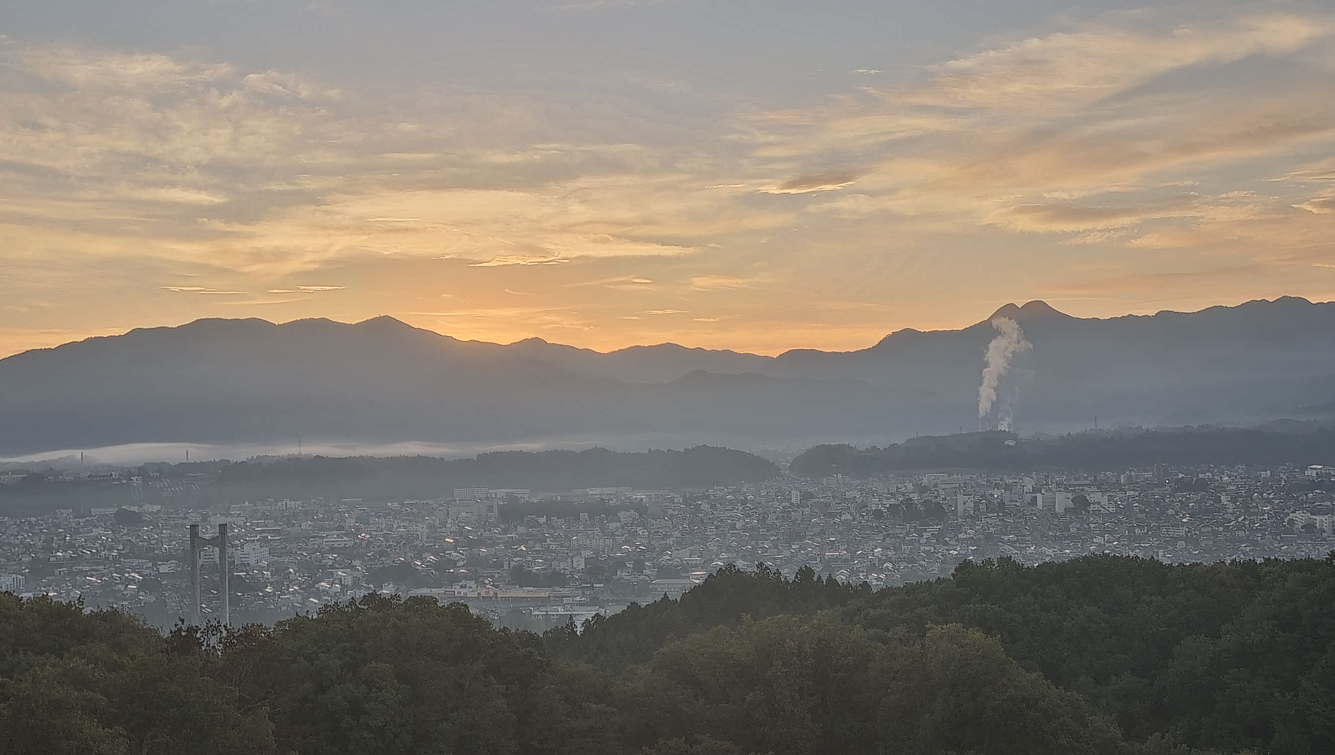 秩父雲海カメラ 2026/10/19 06:01
