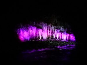 大滝・三十槌の氷柱ライトアップの画像